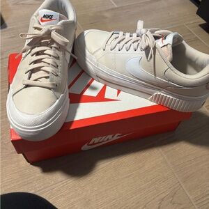 Nike Cream and White Casual Sneakers